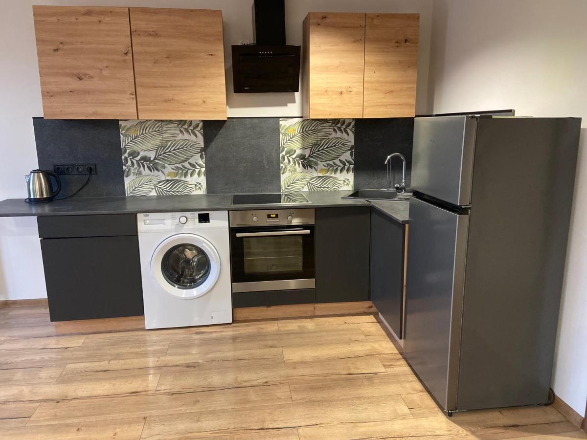 שצ'צ'ין Apartamenty Bezrzecze מראה חיצוני תמונה